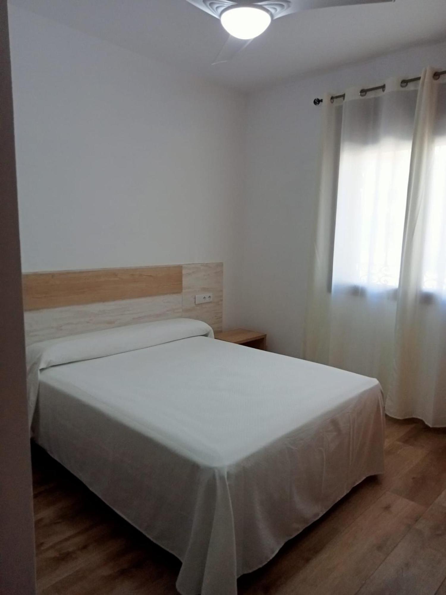 Apartamentos El Arenal Acebo Rum bild